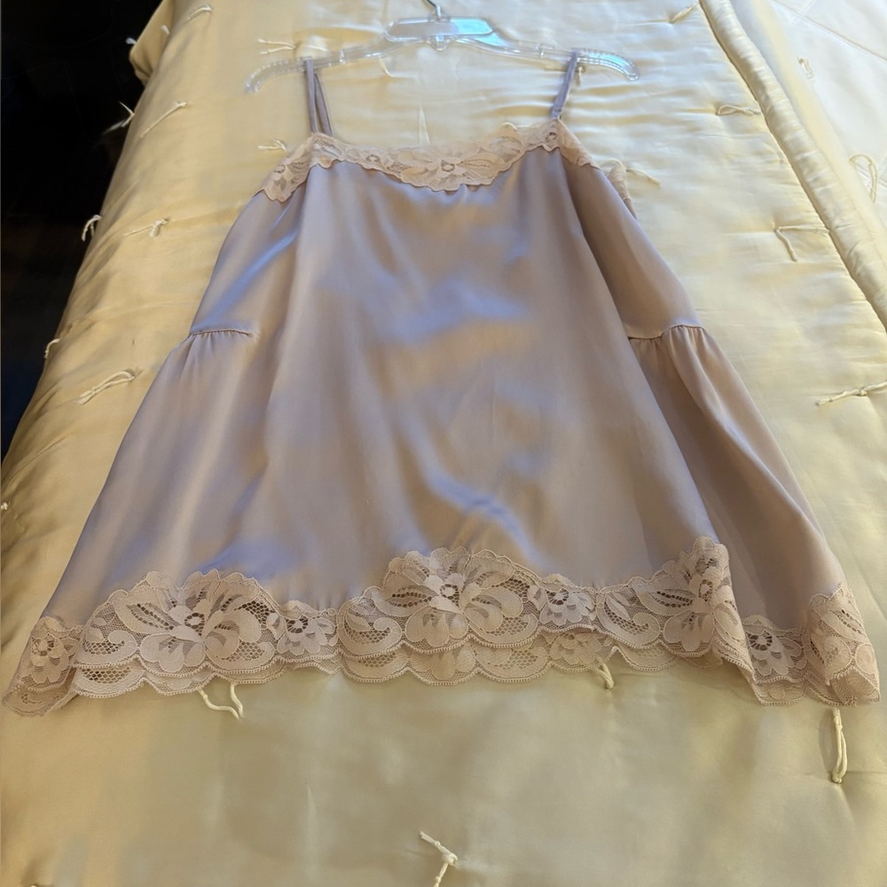 GOLD HAWK 100% SILK  AND LACE TAUPE  CAMI S